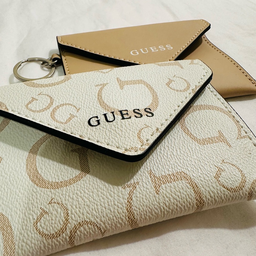 Guess Envelope Card Holders